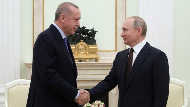 أردوغان يشيد بعلاقة الثقة مع بوتين