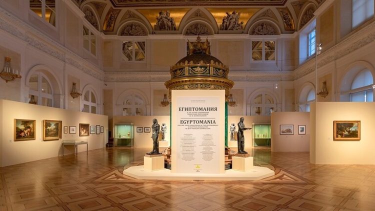 افتتاح معرض “Egyptomania” في متحف الأرميتاج