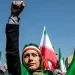 إيران تستعرض مدنها الصاروخية | آخر ساعات الهدنة: عودة إلى حافة الحرب